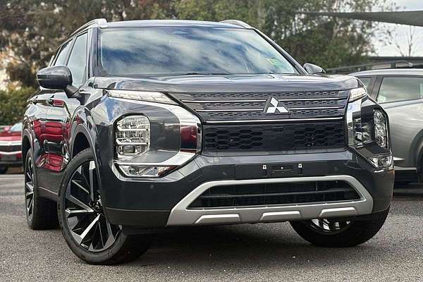 2025 Mitsubishi Outlander PHEV Aspire ZM