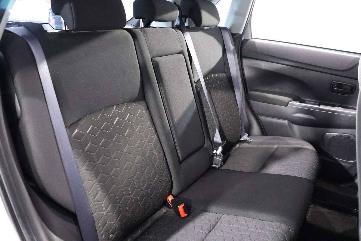 2023 Mitsubishi ASX ES XD