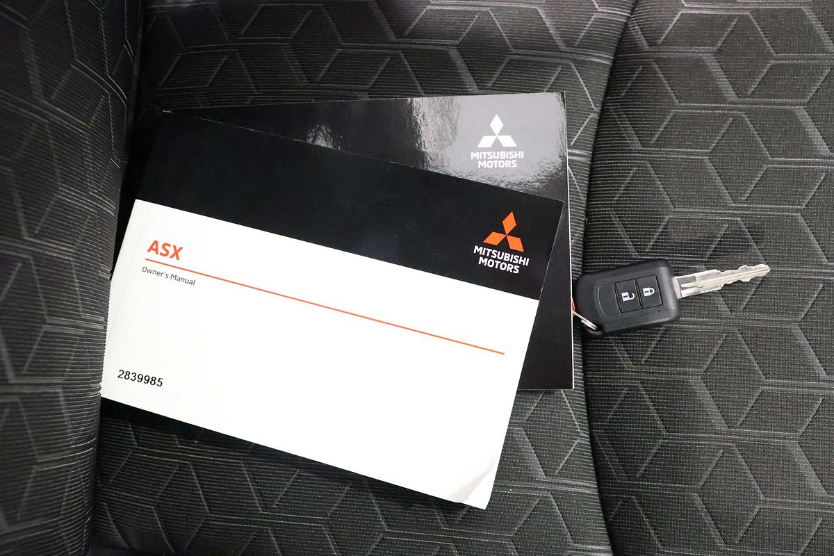 2023 Mitsubishi ASX ES XD