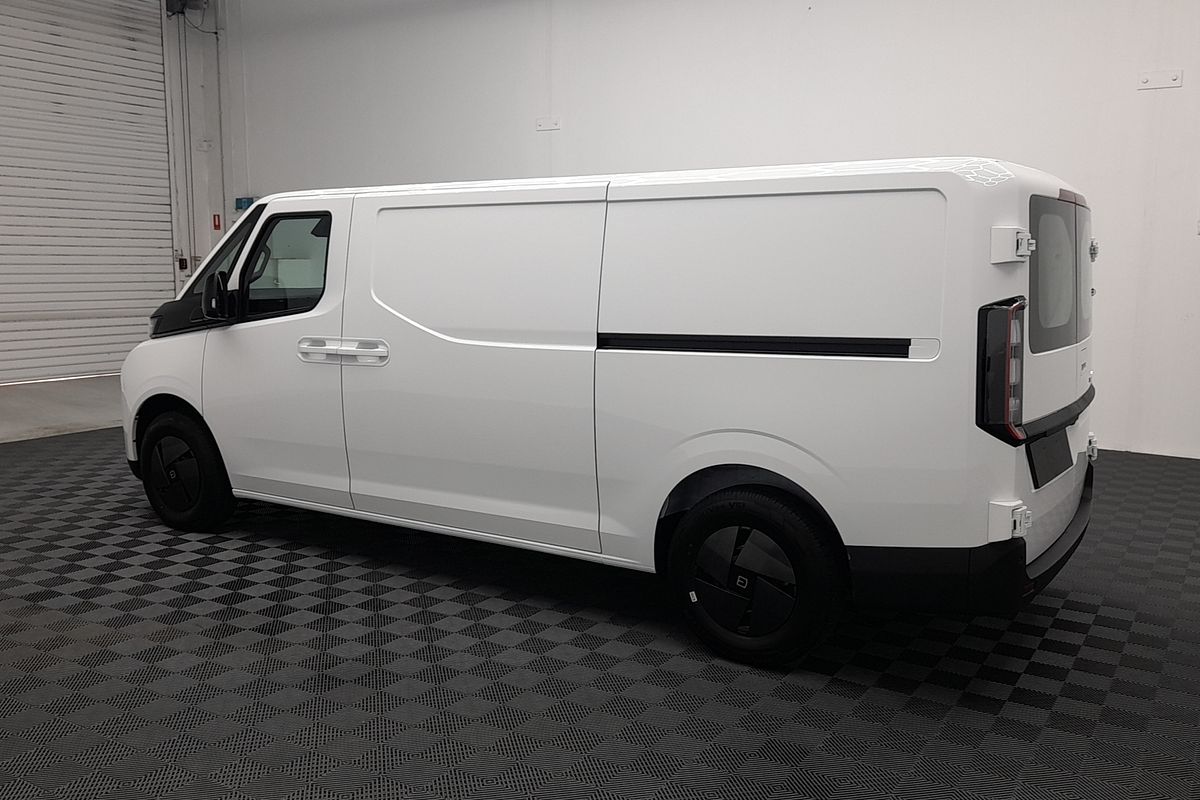 2026 Farizon SuperVan LWB Low Roof