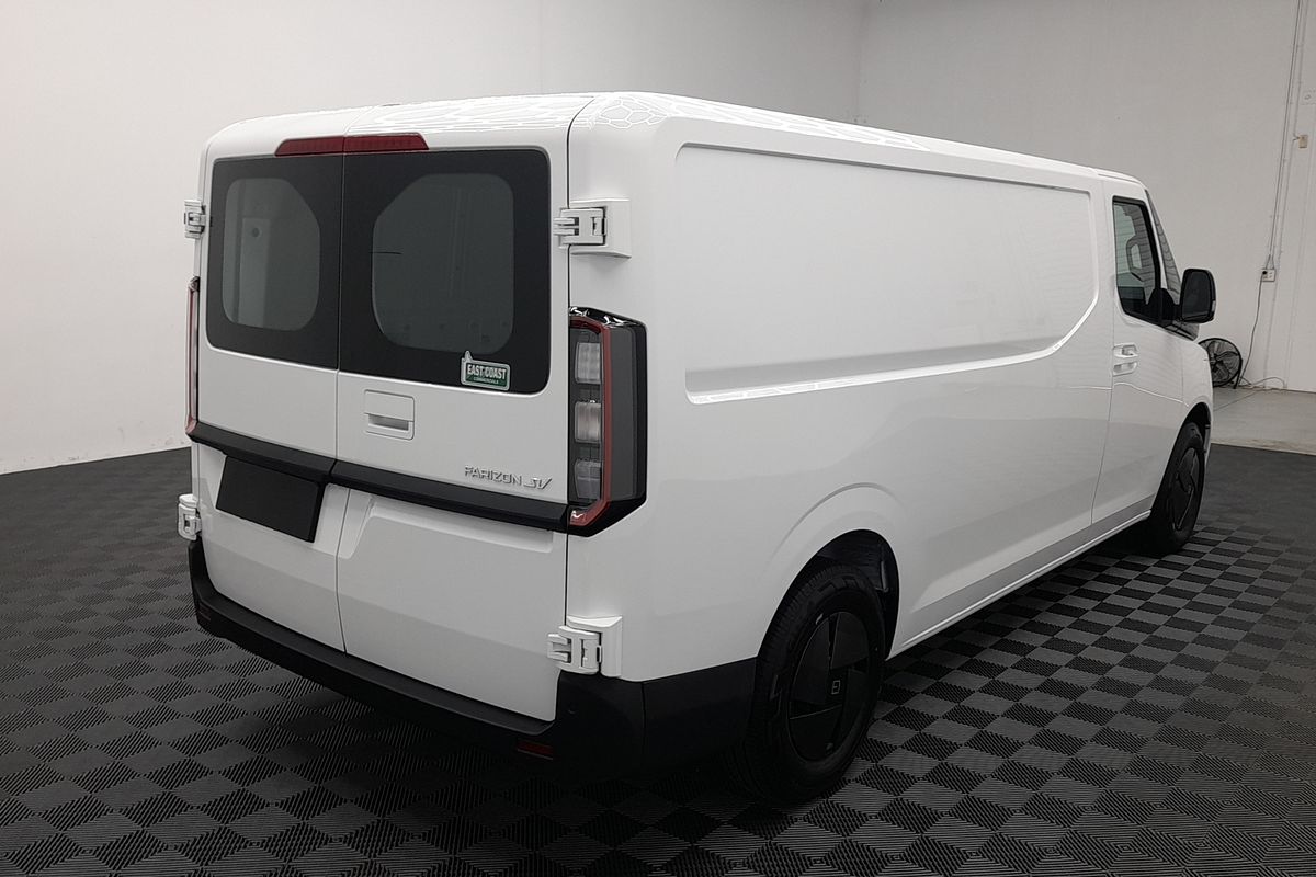 2026 Farizon SuperVan LWB Low Roof