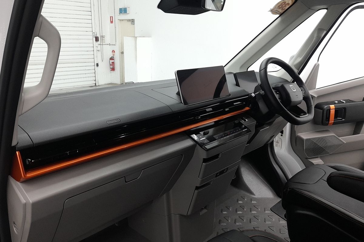 2026 Farizon SuperVan LWB Low Roof