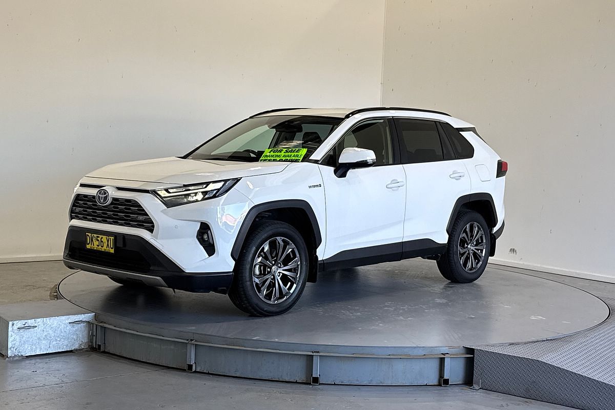 2024 Toyota RAV4 GXL AXAH54R