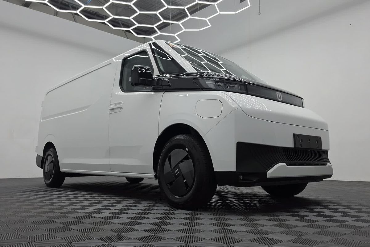 2026 Farizon SuperVan LWB Low Roof