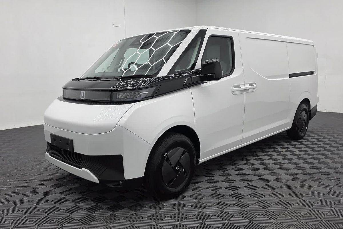2026 Farizon SuperVan LWB Low Roof