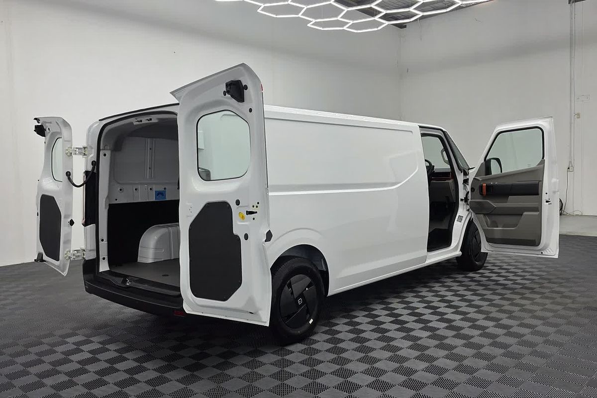 2026 Farizon SuperVan LWB Low Roof