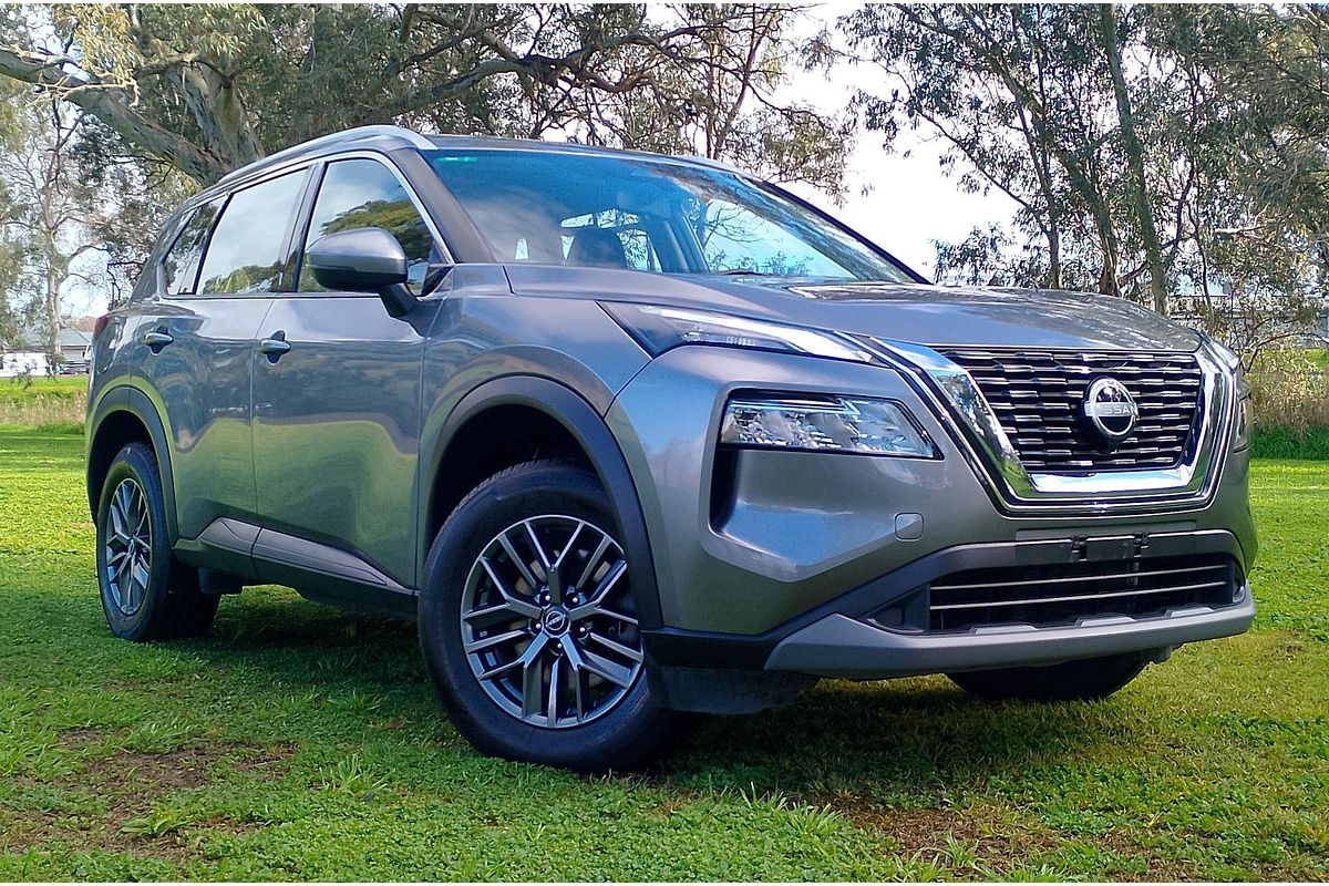 2022 Nissan X-TRAIL ST T33