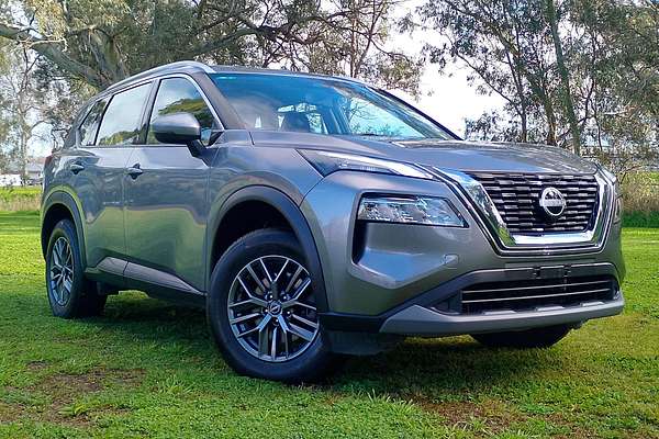 2022 Nissan X-TRAIL ST T33