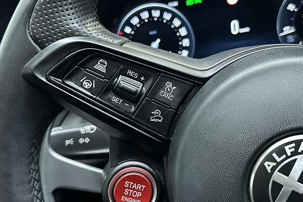 2023 Alfa Romeo Stelvio Veloce Series 4 thumb-16