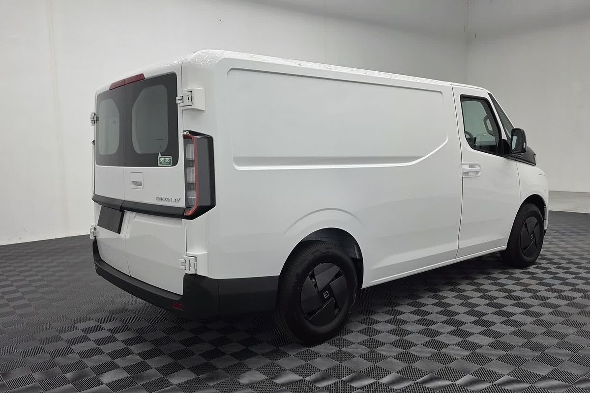 2026 Farizon SuperVan SWB Low Roof