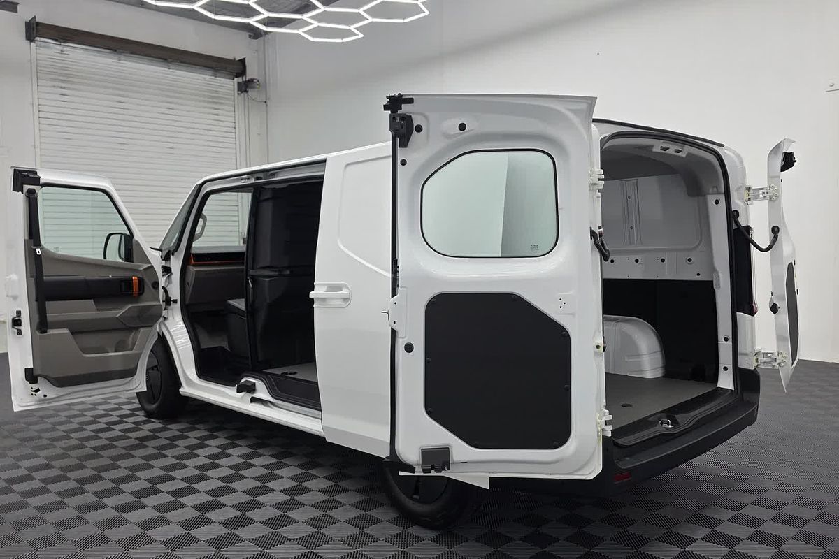 2026 Farizon SuperVan SWB Low Roof