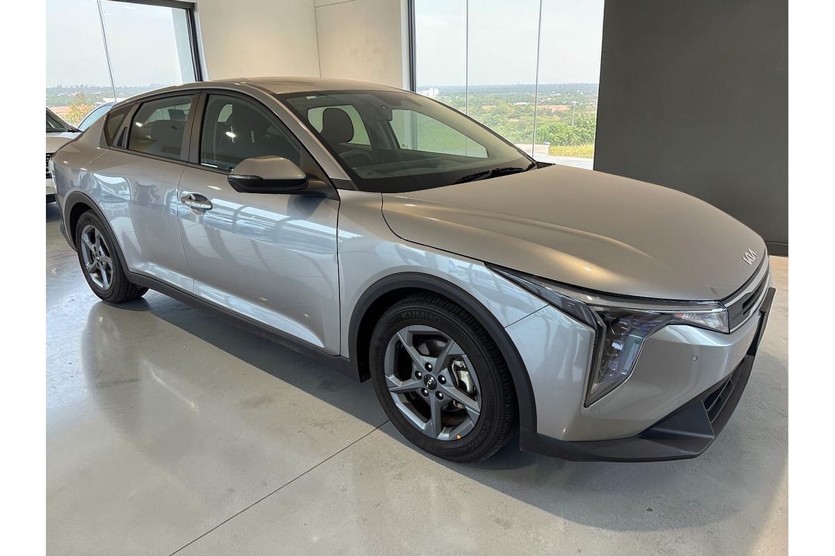 2025 Kia K4 S CL4m