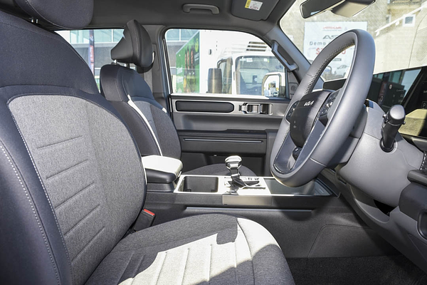 2025 Kia Tasman SX TK 4X4 thumb-9