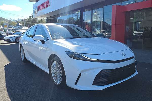 2025 Toyota Camry Ascent AXVH80R
