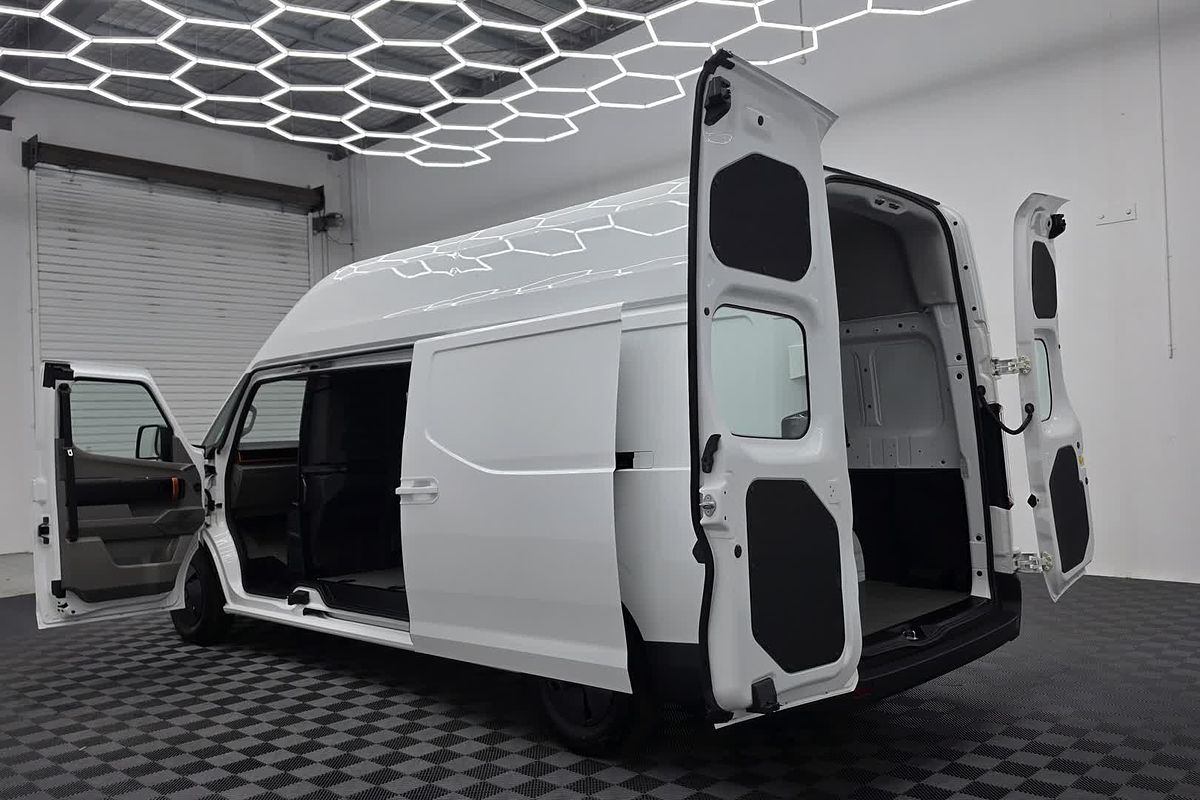 2026 Farizon SuperVan LWB High Roof