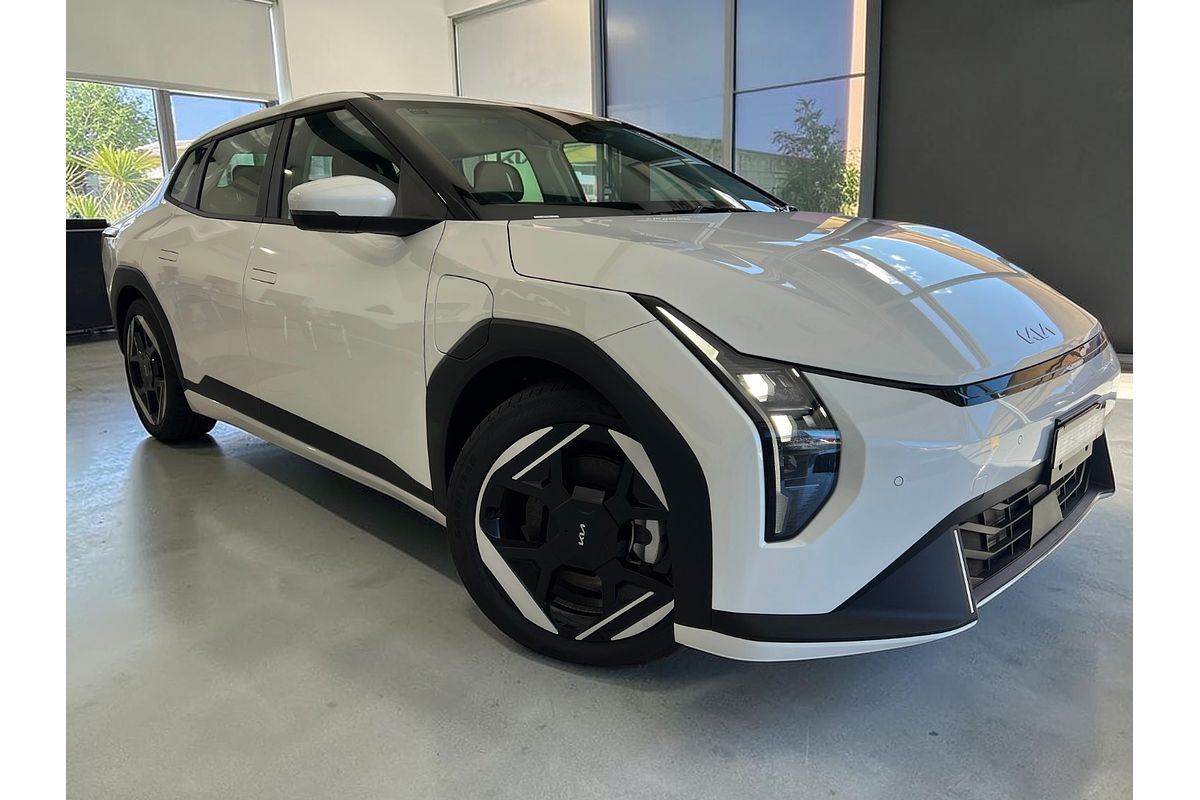 2026 Kia EV4 Earth Long Range CT