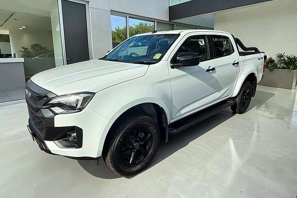 2025 Isuzu D-MAX X-RIDER 4X4