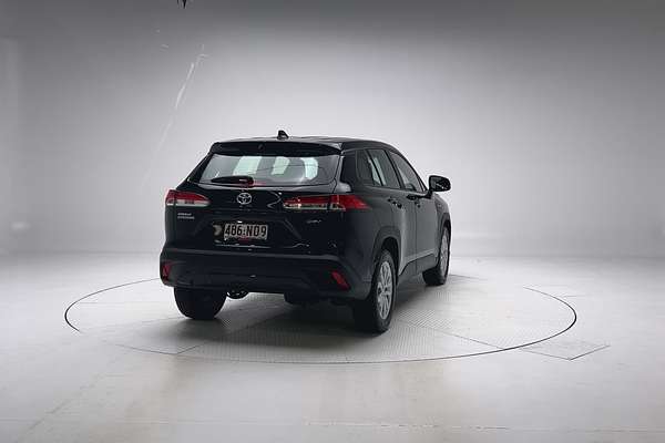 2025 Toyota Corolla Cross GX MXGH10R thumb-1