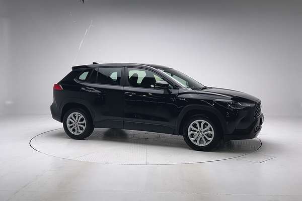 2025 Toyota Corolla Cross GX MXGH10R thumb-3