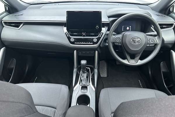 2025 Toyota Corolla Cross GX MXGH10R thumb-19