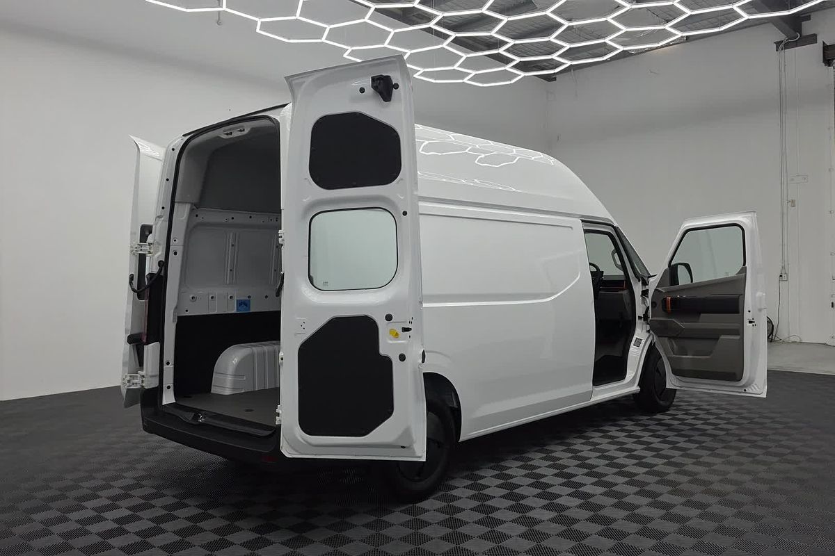 2026 Farizon SuperVan LWB High Roof