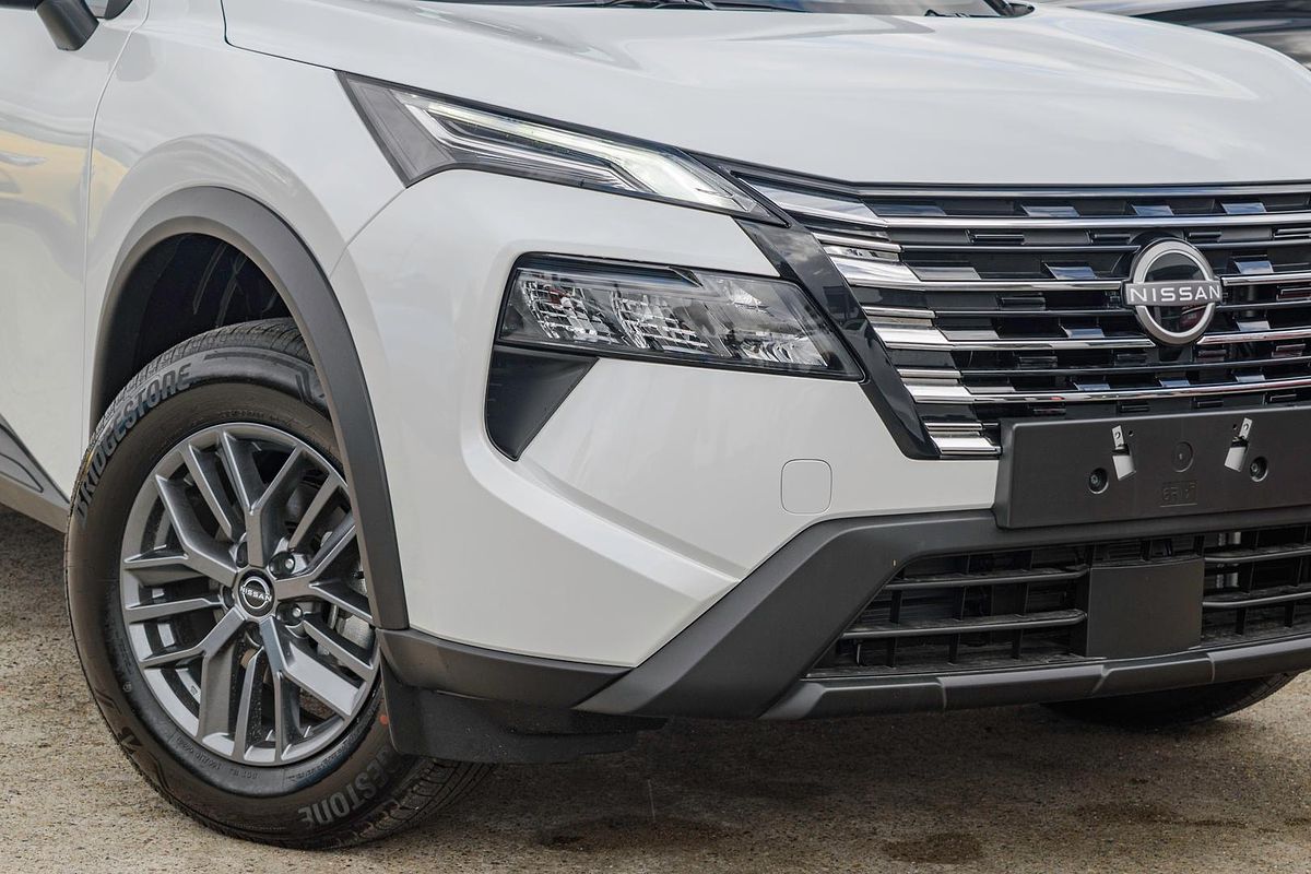 2026 Nissan X-TRAIL ST T33