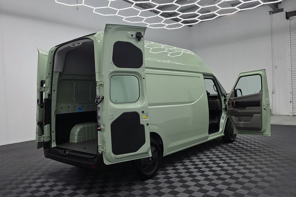 2026 Farizon SuperVan LWB High Roof