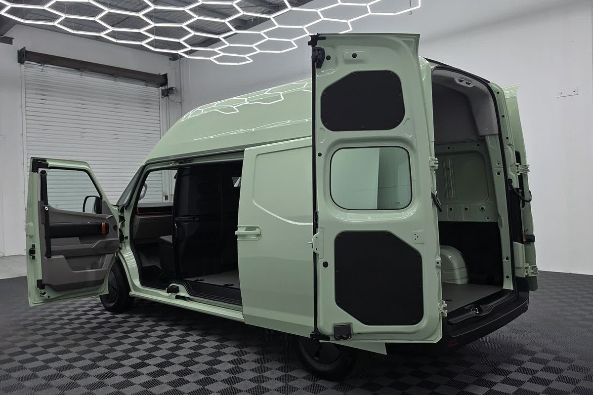2026 Farizon SuperVan LWB High Roof