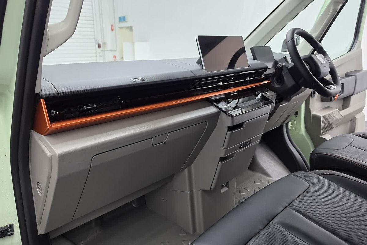 2026 Farizon SuperVan LWB High Roof