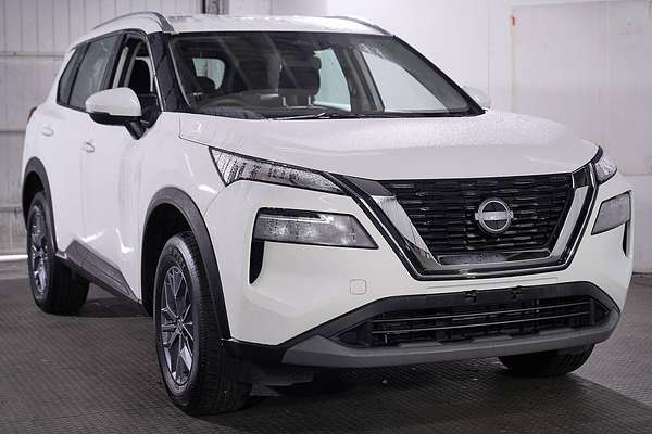 2025 Nissan X-TRAIL ST T33