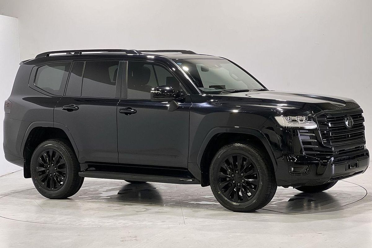2023 Toyota Landcruiser Sahara ZX FJA300R