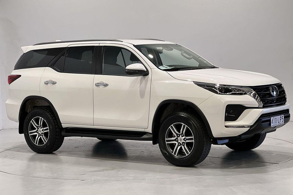 2024 Toyota Fortuner GXL GUN156R