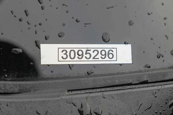 2025 Mitsubishi Outlander LS ZM thumb-20