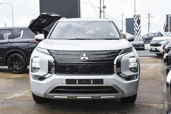 2024 Mitsubishi Outlander PHEV Exceed ZM thumb-2