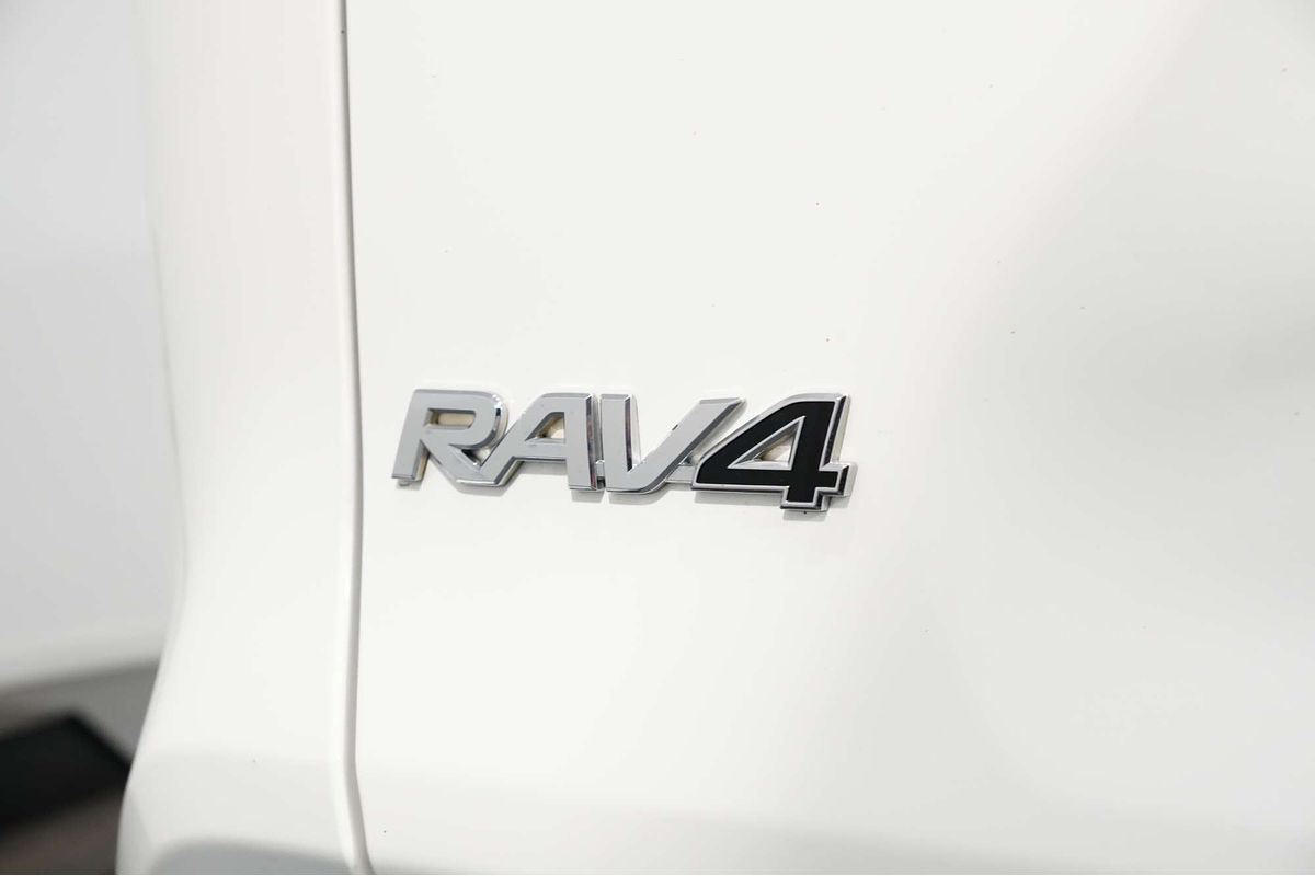 2022 Toyota RAV4 GX AXAH54R