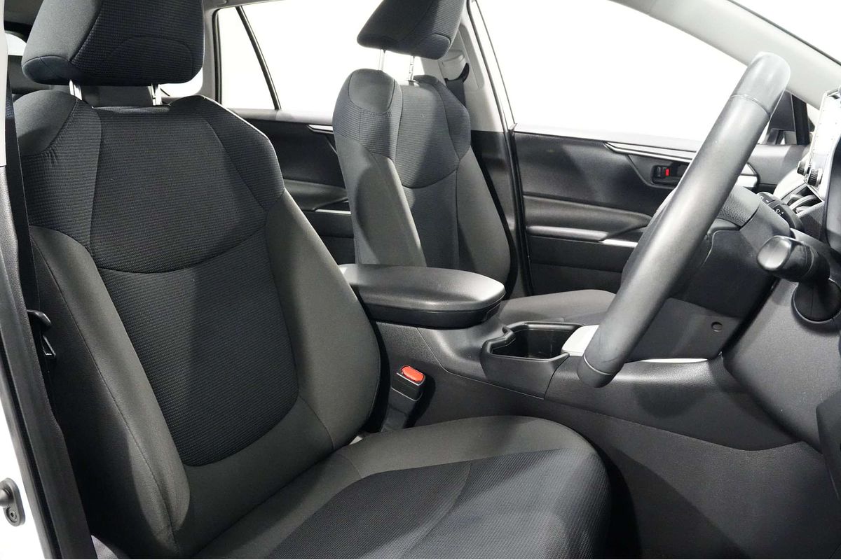 2022 Toyota RAV4 GX AXAH54R