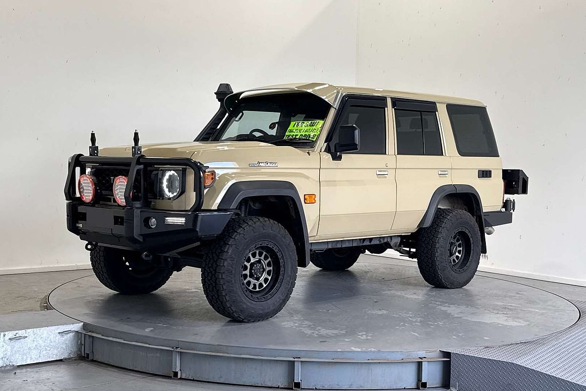 2023 Toyota Landcruiser GXL VDJL76R