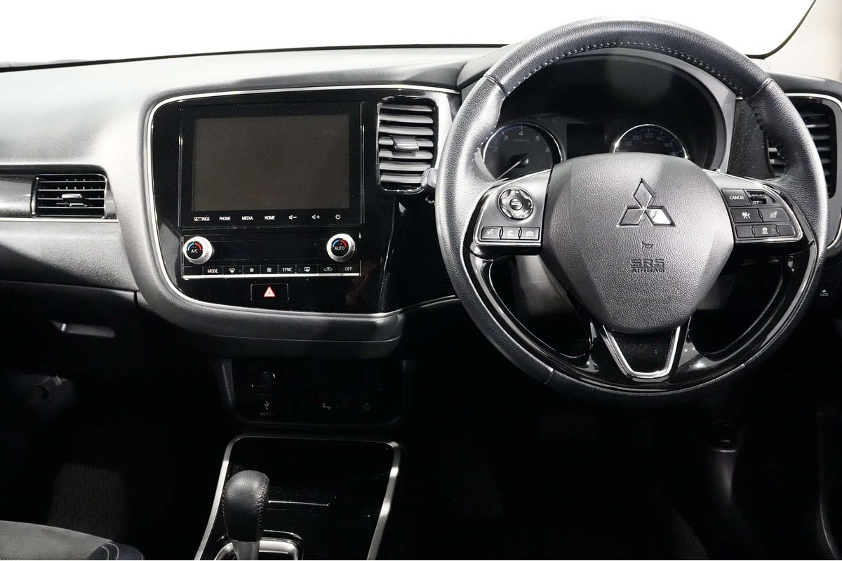 2021 Mitsubishi Outlander LS ZL