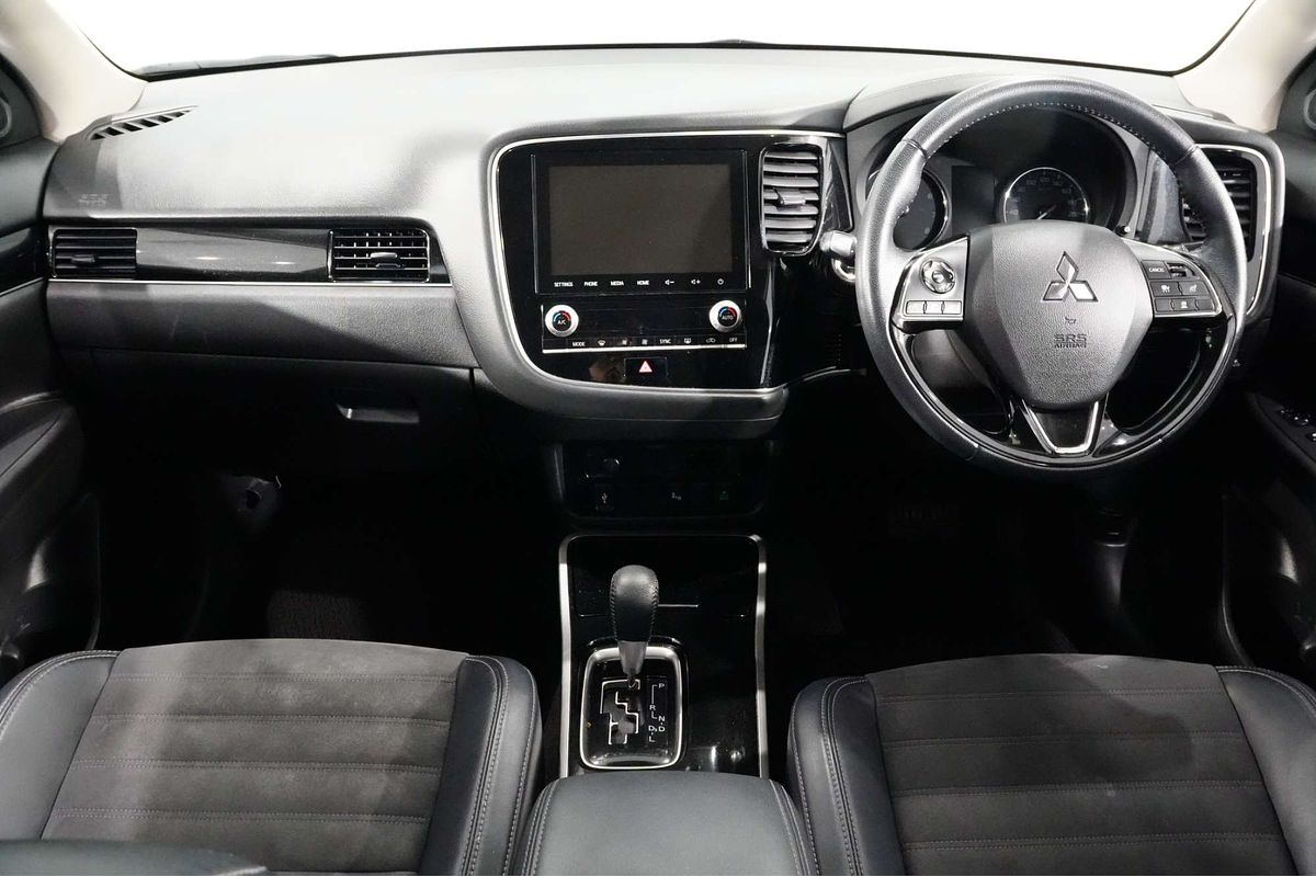 2021 Mitsubishi Outlander LS ZL
