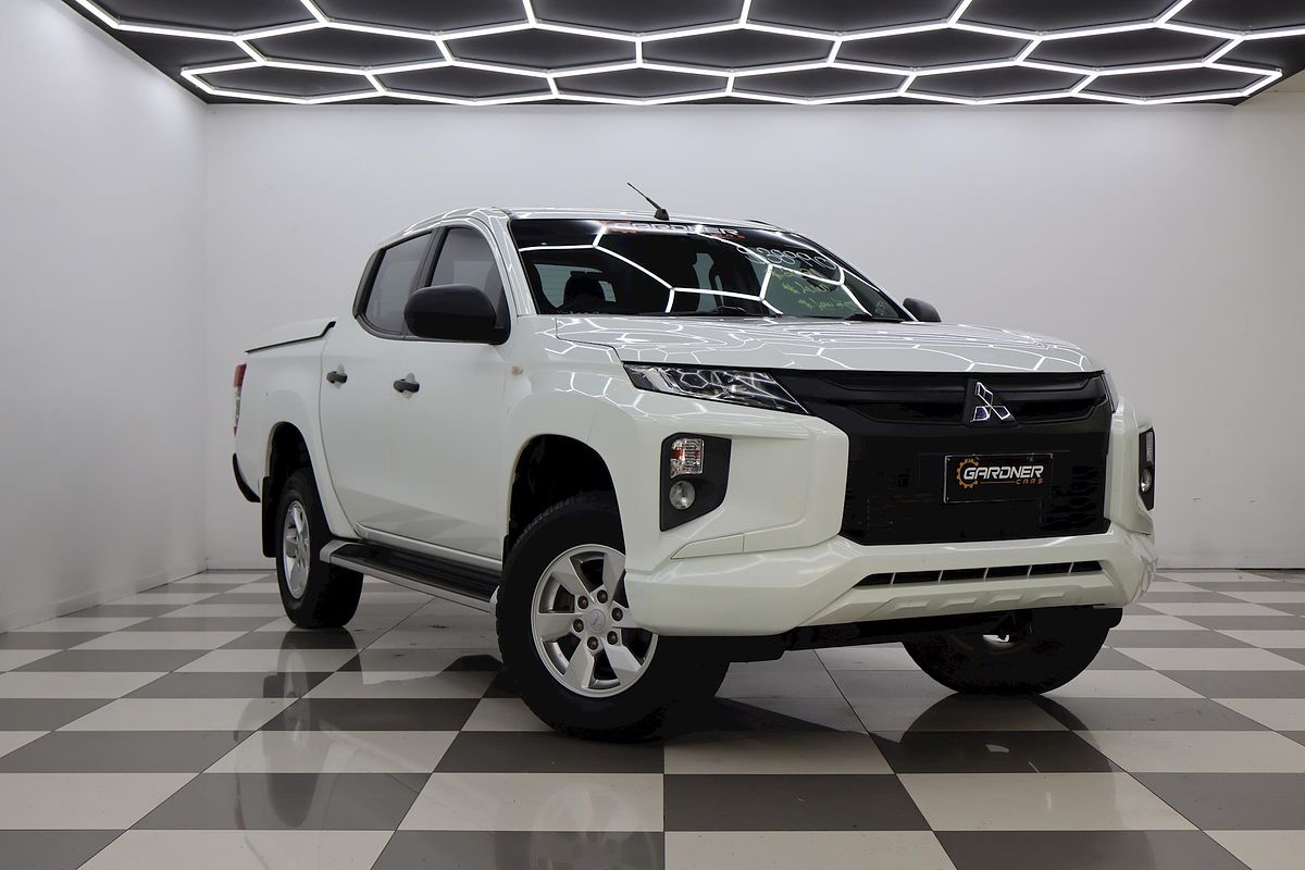 2021 Mitsubishi Triton GLX+ MR 4X4