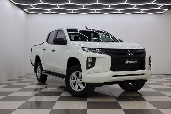 2021 Mitsubishi Triton GLX+ MR 4X4