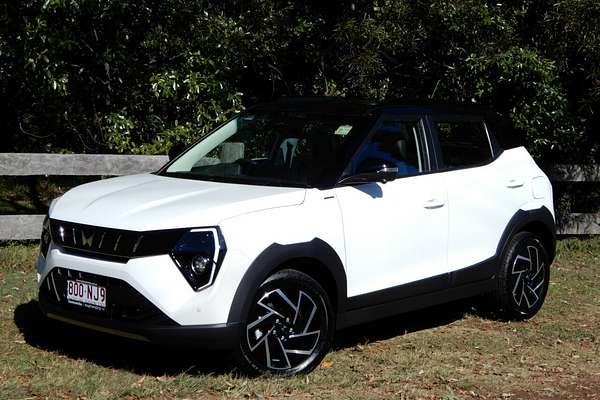 2026 Mahindra XUV 3XO AX7L