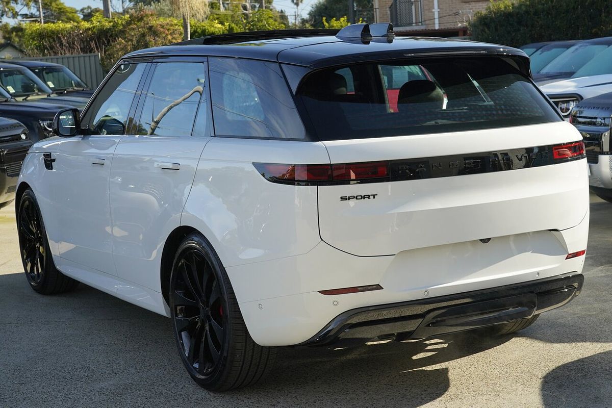 2026 Land Rover Range Rover Sport D250 Dynamic SE L461