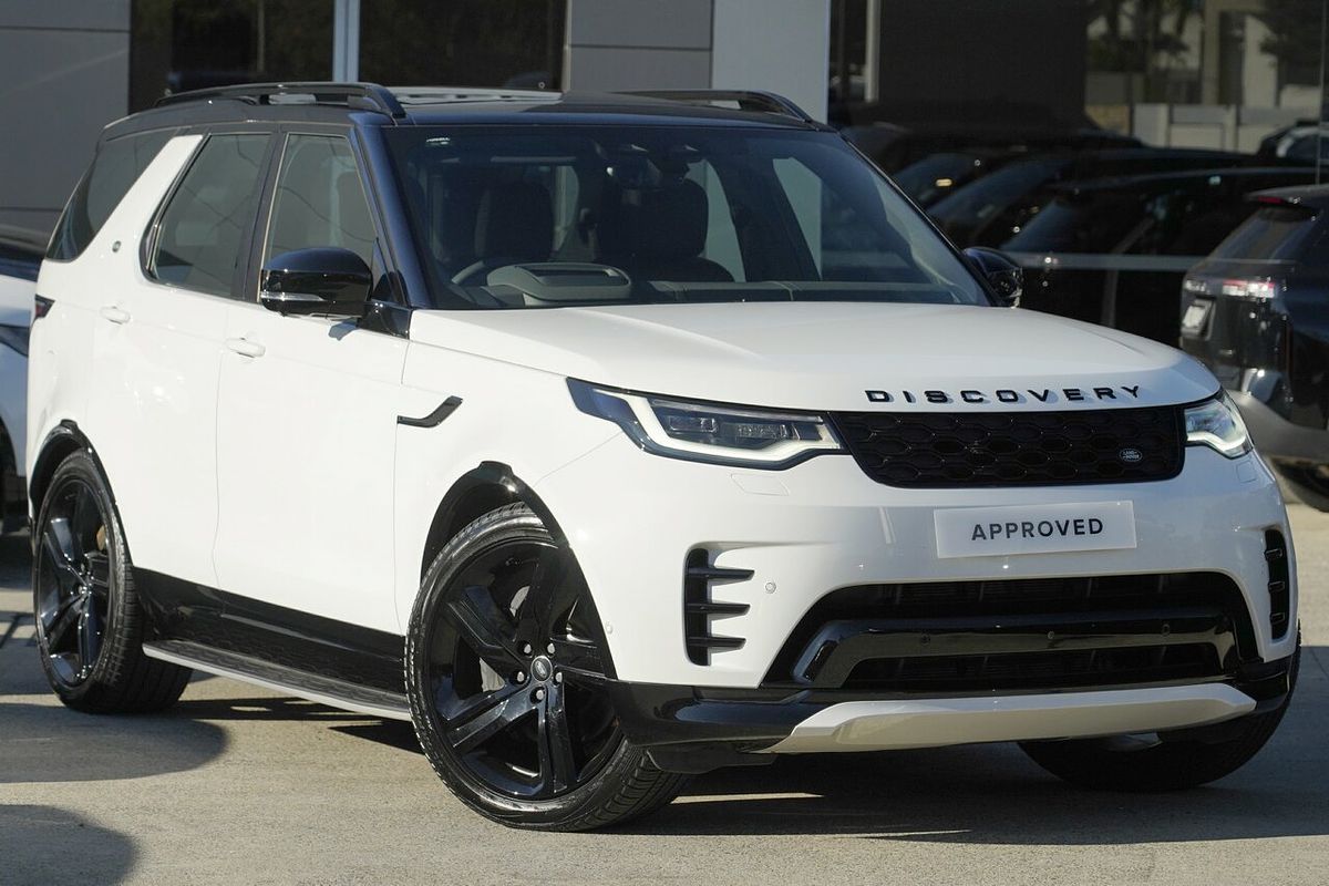 2025 Land Rover Discovery D350 Dynamic SE Series 5