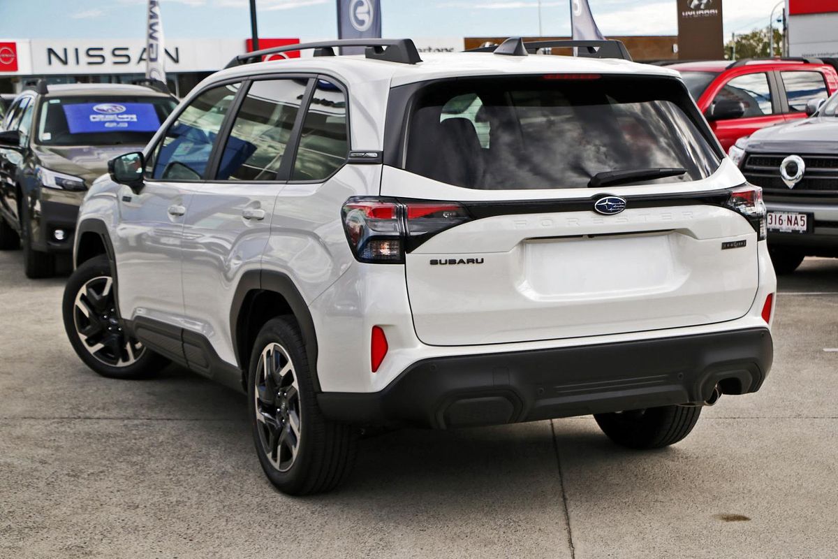2025 Subaru Forester Hybrid S6
