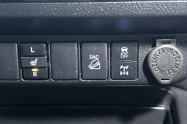 2021 Toyota Hilux SR5 GUN126R 4X4 thumb-14
