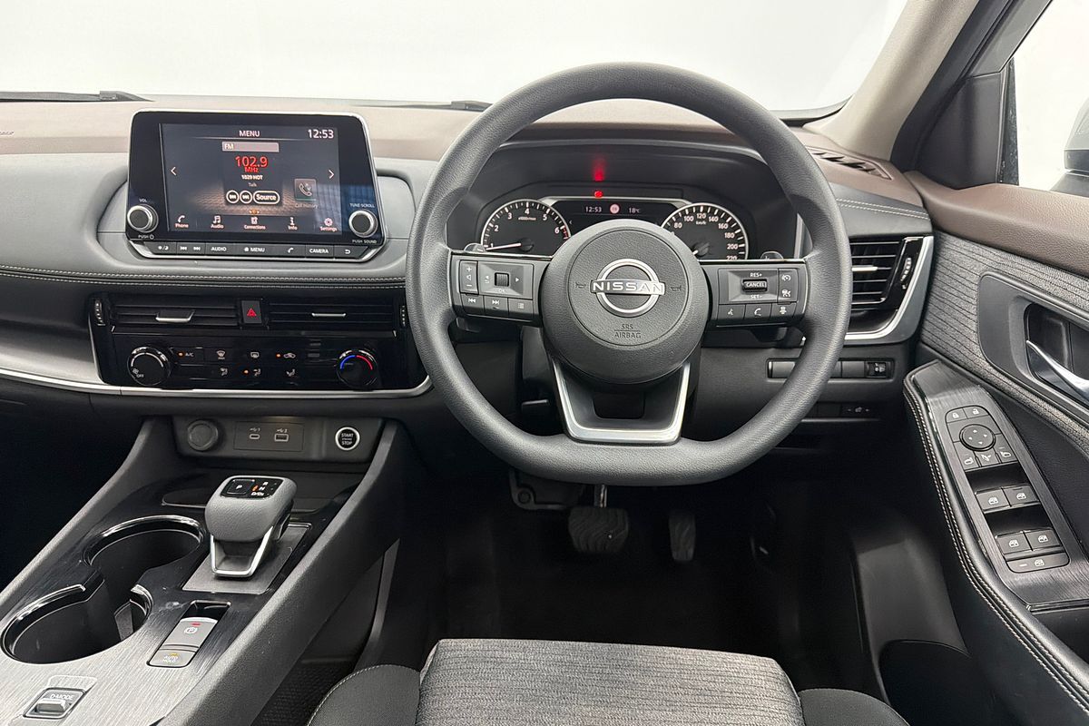 2023 Nissan X-TRAIL ST T33