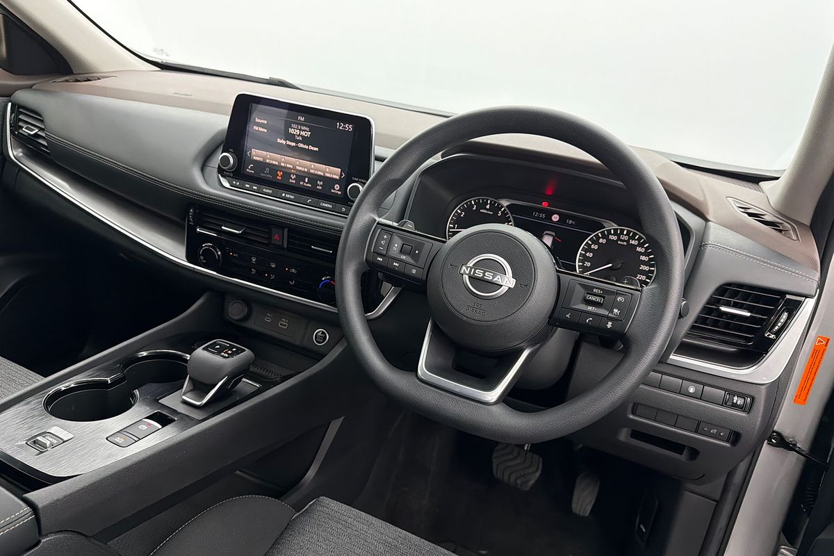 2023 Nissan X-TRAIL ST T33