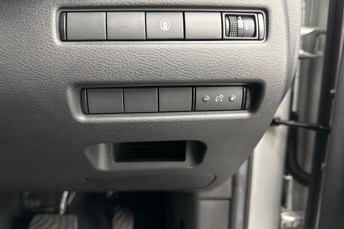 2023 Nissan X-TRAIL ST T33