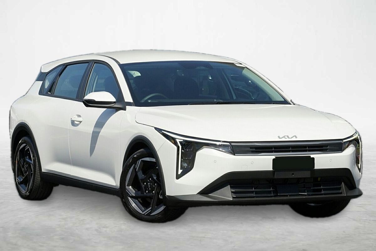2026 Kia K4 Sport+ CL4m